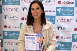Imagen de verónica Guzmán, directora de la división médica de Lavigor